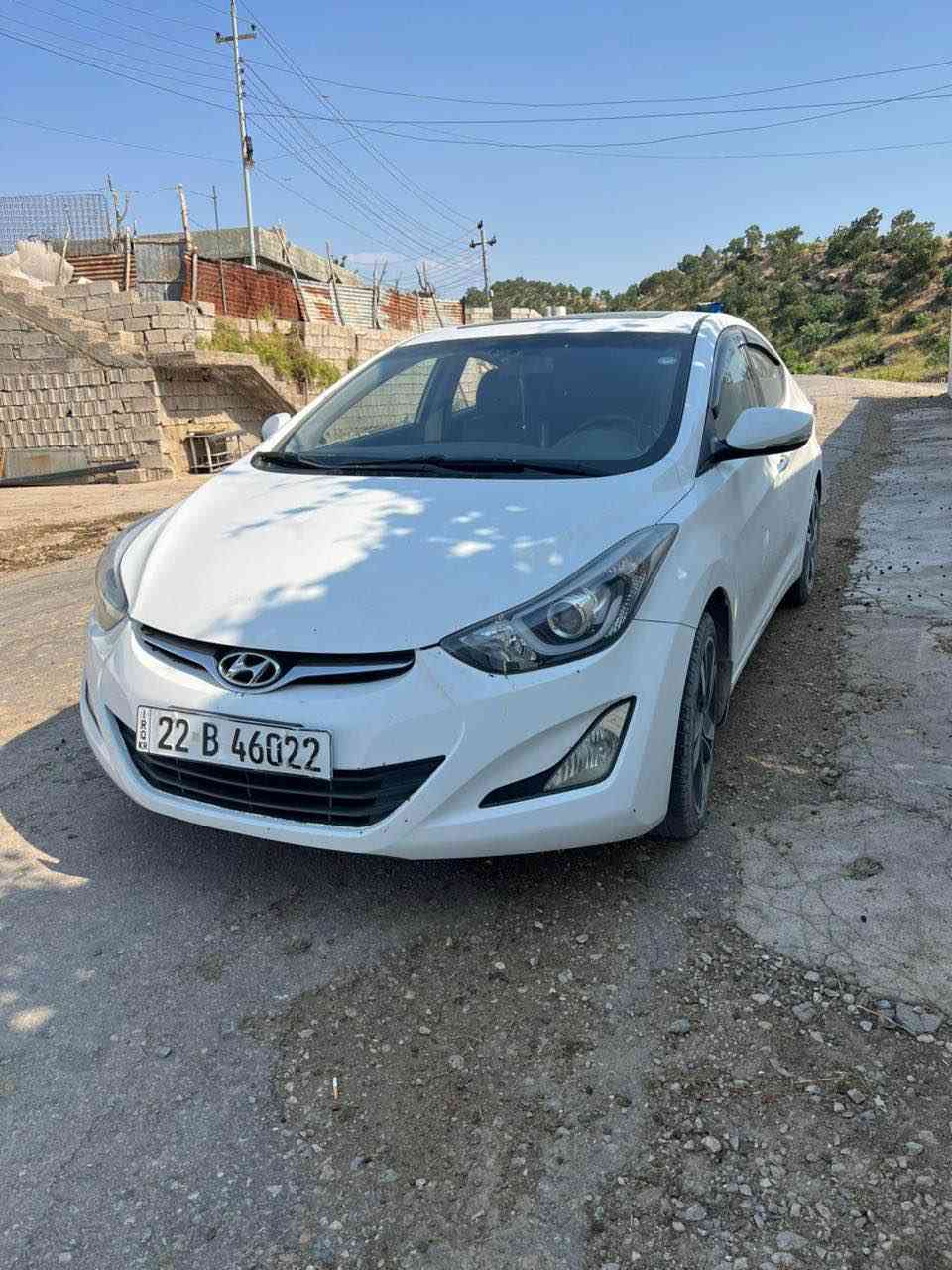 هۆندا ئلێنتڕا 
مۆدیل ٢٠١٥ 
فوول ماواسەفات GLS
شاشە 
بەسمە 
حساس 
کوشین جلد 
سوکان ڤۆلیۆم 
کوشین هیتەر 
سەنەوی نێوی ڕەقەم نوێ
سەیارەکە بێ لێدران لەسەر ساغەی ١٠ پارچە ڕەش
سعر ١٢٥ معامەلە 
شوێن : شەقلاوە- مامەجەلکە 
ڕەقەمی خاوەنی سەیارە :  *********** أربيل, العراق
