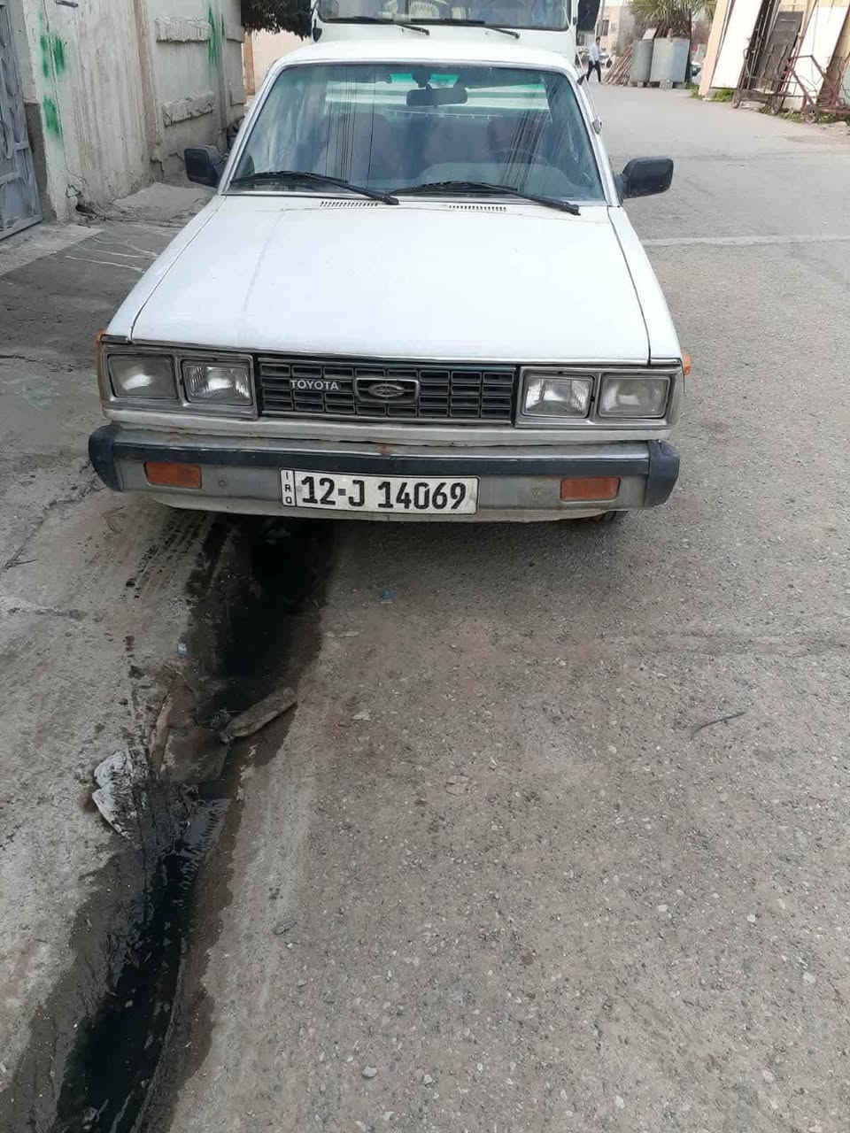 السلام عليكم كرونا لبيع موديل ٧٩محرك كير اكسن طخم تايرات شرط مصبوغ سياره كلها بلادي ***********/٠٧٥٣٦٣٢٩٢٥
