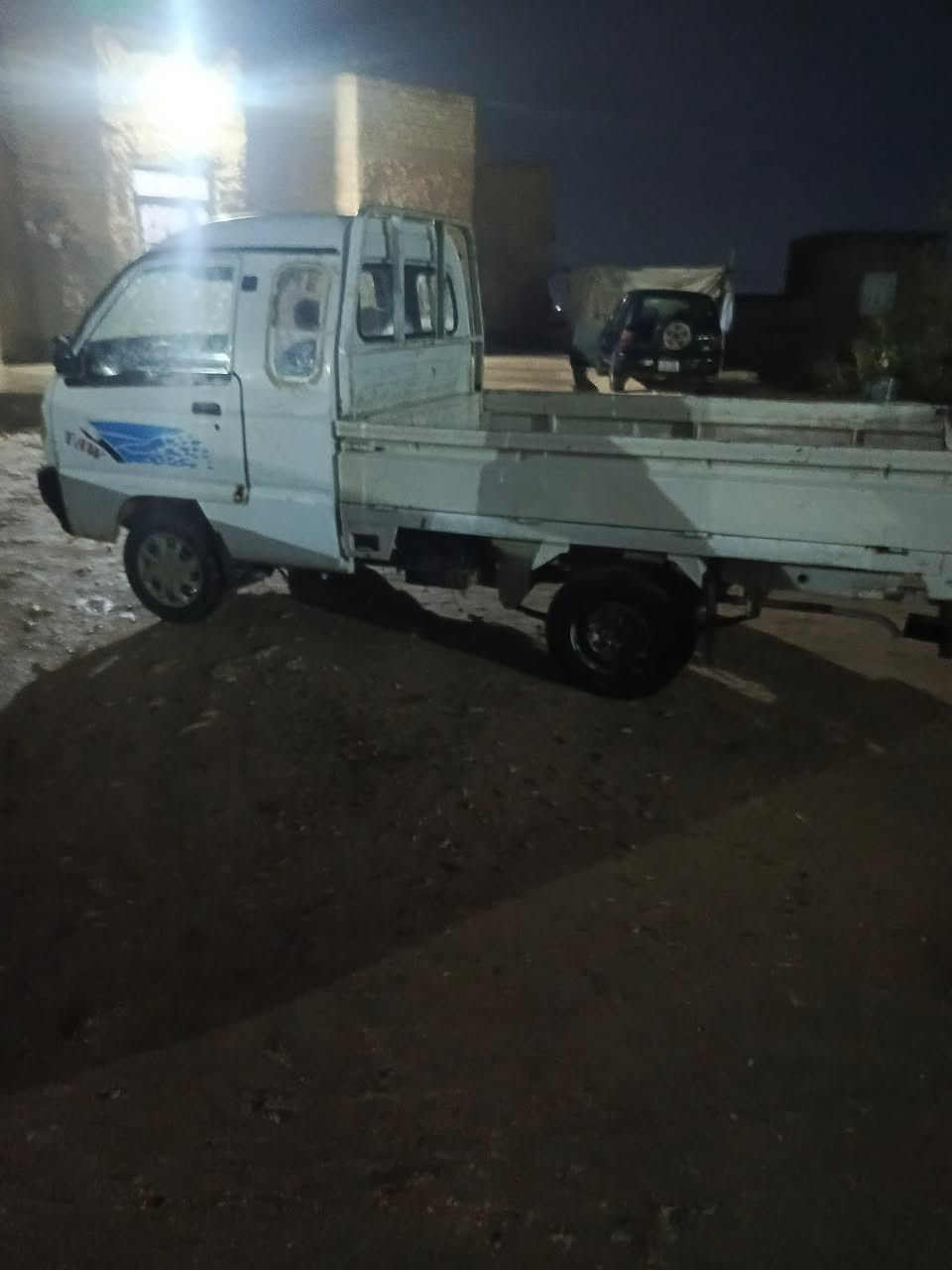 سلام عليكم عموشه للبيع اوراق كامله محرك كير اكسل كفاله صدر اليوم شديته جديد سعر 14ونص مكان سعده ادمن حبي وافق ***********
