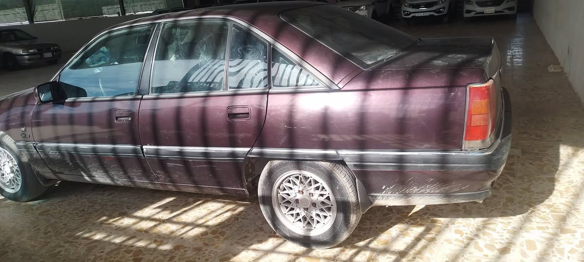 موديل 93 وضع شركه صبغ جماليه بس تحويل سعر ٣٧مكان تلعفر 
اوميكا  ***********
