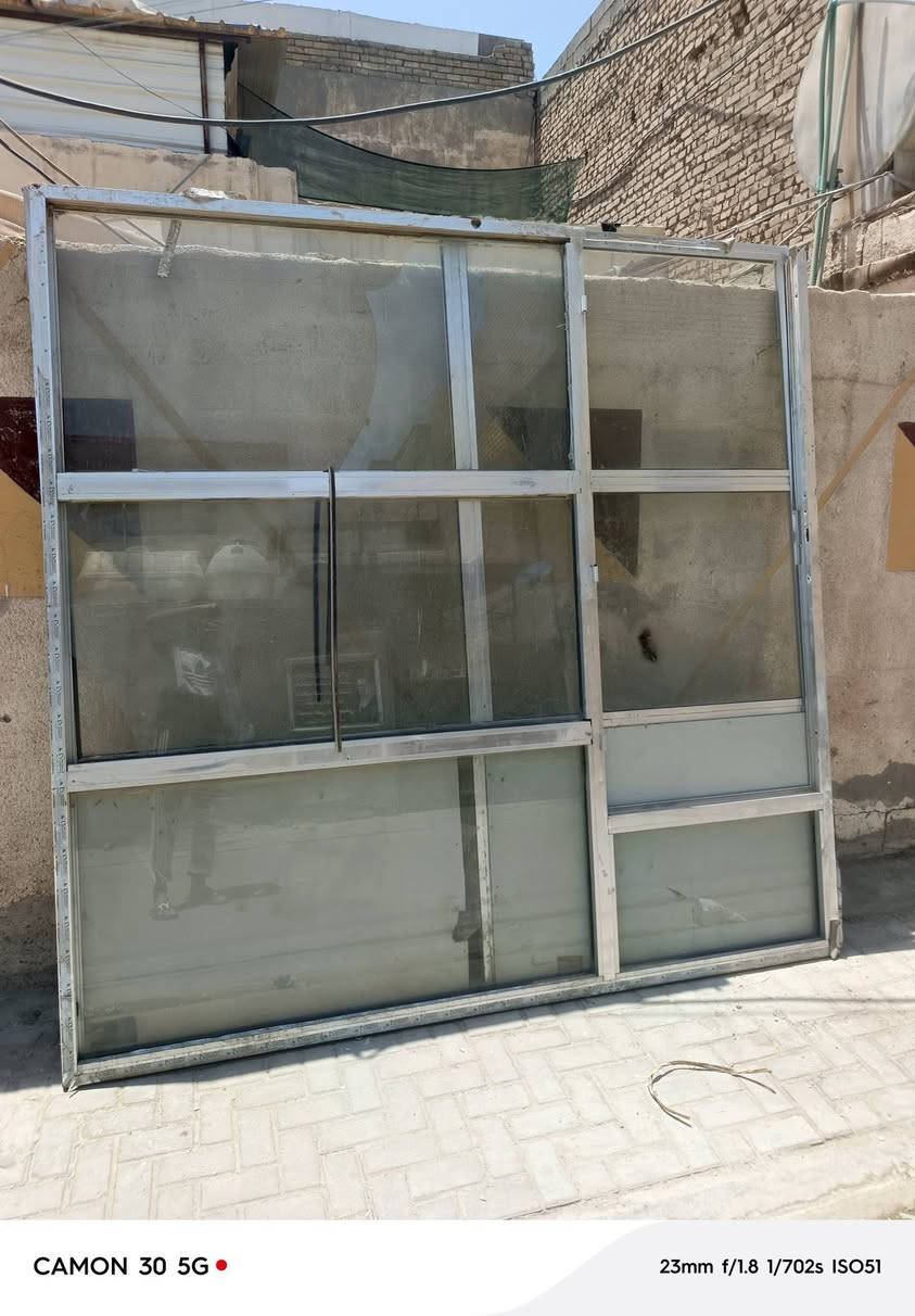 السلام عليكم
جام خانه العدد ٢ 
ارتفاع مترين ونص
عرض مترين ونص
كبنكات العدد 2 
ارتفاع مترين ونص
عرض مترين ونص
فاترينه ارتفاع متر عرض متر ونص
رفوف مستعملة نضيفات
للبيع 
خاص مفتوح
اتصال على الرقم
***********
