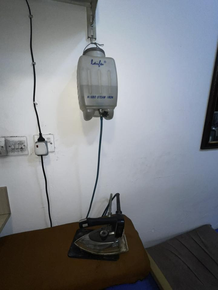 مكينة خياطة براذر ياباني و مكينة اوڤر و اوتي عدد 2 للبيع مكاني اربيل
تواصل *********** واتساب
