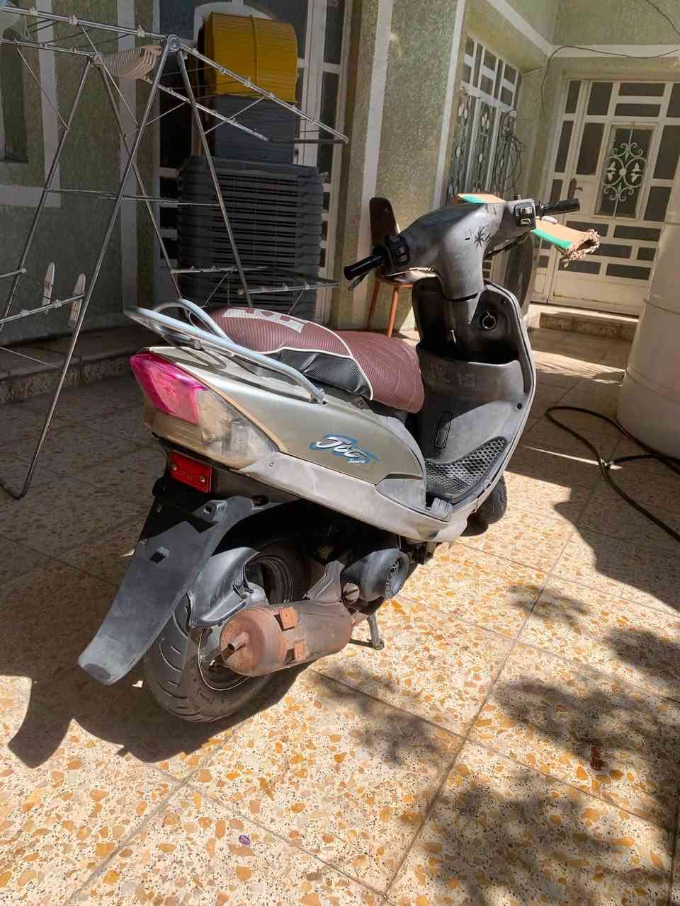 ماكس منغولي للبيع كفاله عامه  لسعر ٥٧٥  وبيه مجال مكان حله مركز مدينه ابو ٣٥٠ لا تراسلني *********** واتساب موجود
