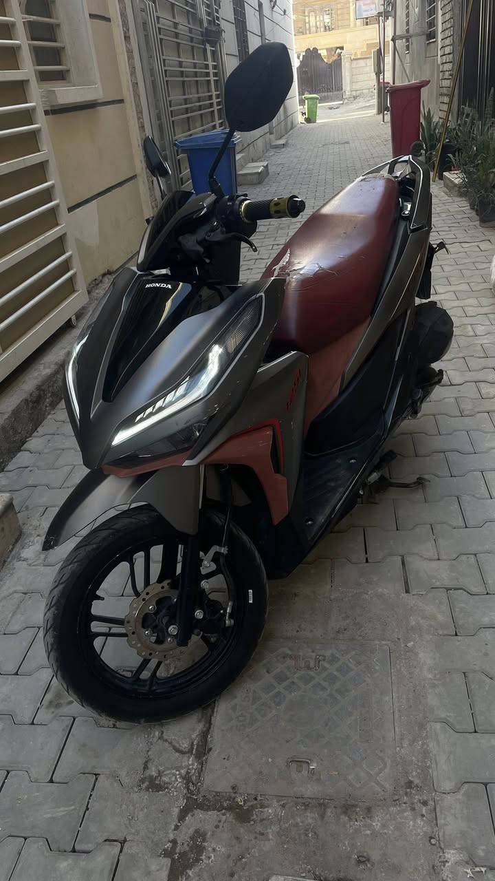 السلام عليكم
للبيع (هوندا كليك) موديل 2019 دراجة مكفولة وبعدهة على وضعية الشركة برغي ممفتوح بلمحرك ماشية 19 الف (سعرهة مليون وربع) وبيهة مجال مكان الاعظمية الاتصال ***********
