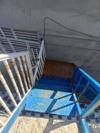 درج خارجي • سلم خارجي