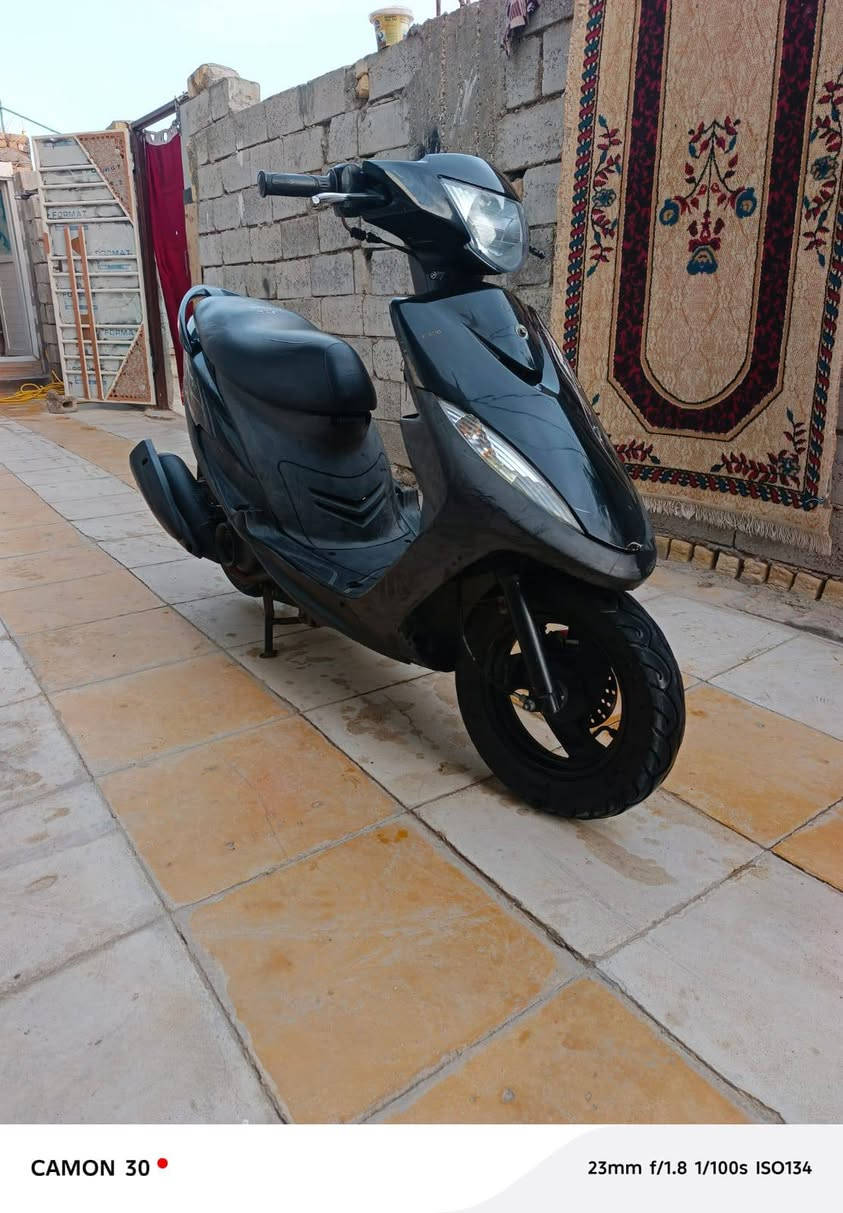 السلام عليكم دراجة ماكس رمبه صارلي شهر من طلعته من الوكيل
كله على وضع الشركه دراجة نضيفه حيل ***********
