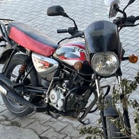 بوكسر للبيع موديل ٢٢ رقم بغداد تحويل ثاني يوم بأسمي سعر ١٧٥٠وبيها مجال...