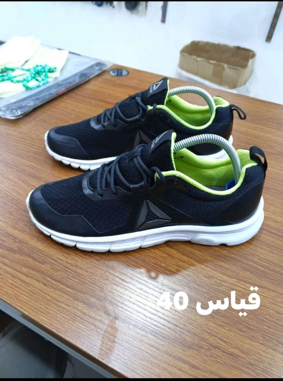 سلام عليكم احذيه باله نضافه
فول القياسات عله صوره السعر
القطعه 25 مكاني ناصريه حي 
اريدو شارع مستشفى القلب
الاتصال او مراسله عله صفحه ***********
