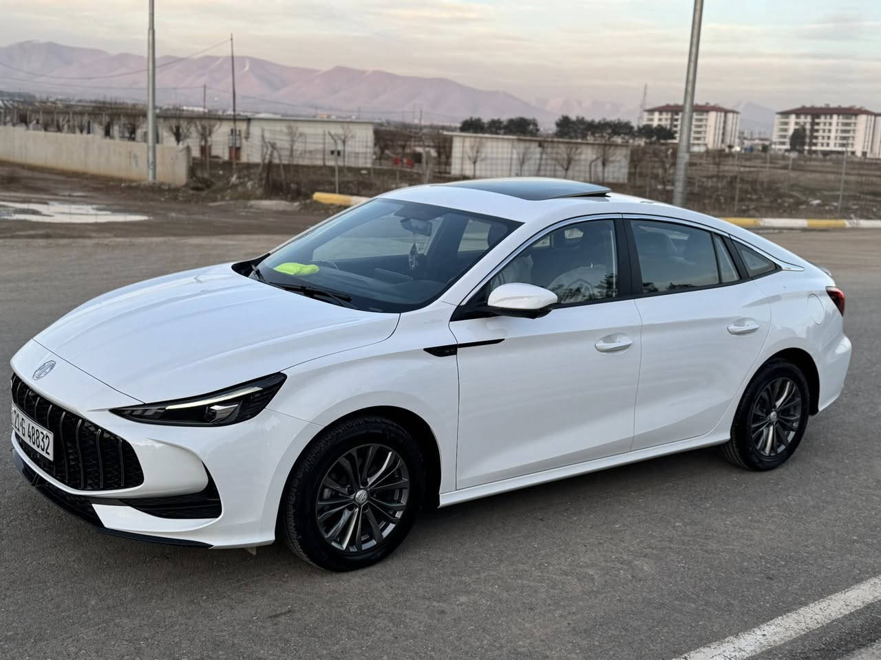 ئێمجی جیتی 2024 
شکڵ تازە 
فول مواسەفات 
بێ بۆیاخ بێ سارد بێ شوخت سۆنەرم داناوە 
11 هەزار ڕۆشتوە 
سعری 119 گەڵا 
***********
