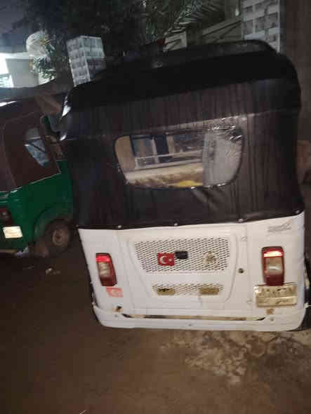 سلام عليكم
تكتك 21 شهر 11 رقم وسنويه +(مكينه + اكسل +تنقيص تبخيخ) مكفول شرط مكينه ممفتوحه. ب7.750وبيهه مجال 
تجي وشوف بعينك وبيك خير وتدلل مكاني كاطون رازي قرب حسن ابو الكاز هـ *********** متواجد. فيس واتساب شراي اتصل
