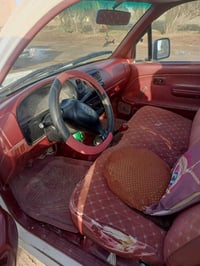 سيارة للبيع 2003 سعر 75وبها مجال 07707702359