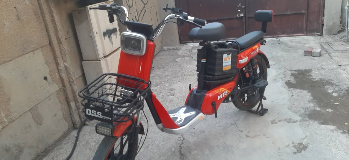 للبيع 5 بطاريات
سرعه 70
بصمتين+سويجين+كارتين
سعر 290 بي مجال ***********
كركوك دوميز
