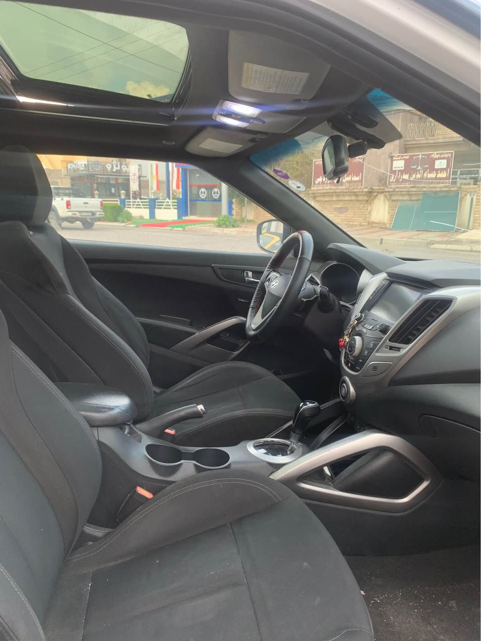 ▪️هيونداي فولستر 2017 Hyundai Volster أمريكي 
▪️مواصفات / فوول بانوراما ، تحديد سرعة ، فوليوم 
▪️رەقەم هەولێر ، سەنەوی ٢٠٢٦ ، رۆیشتن ١٢٠ هەزار میل 
▪️مەکینە V4 ,1,6  GDI مەکینە کەپس ▪️
▪️بۆنیت و چاملغ سایق سبوغ بستەک دوسە ▪️
▪️بێ ناوگرتن ، بێ ئێڕباگ ، پێش و پشت کەپس ▪️

▪️ناونیشان / *********** واتس اب ▪️

▪️نرخ / ٩٩ $ 

▪️٣٠٠ $ غەرامەی لەسەرە ▪️ أربيل, العراق
