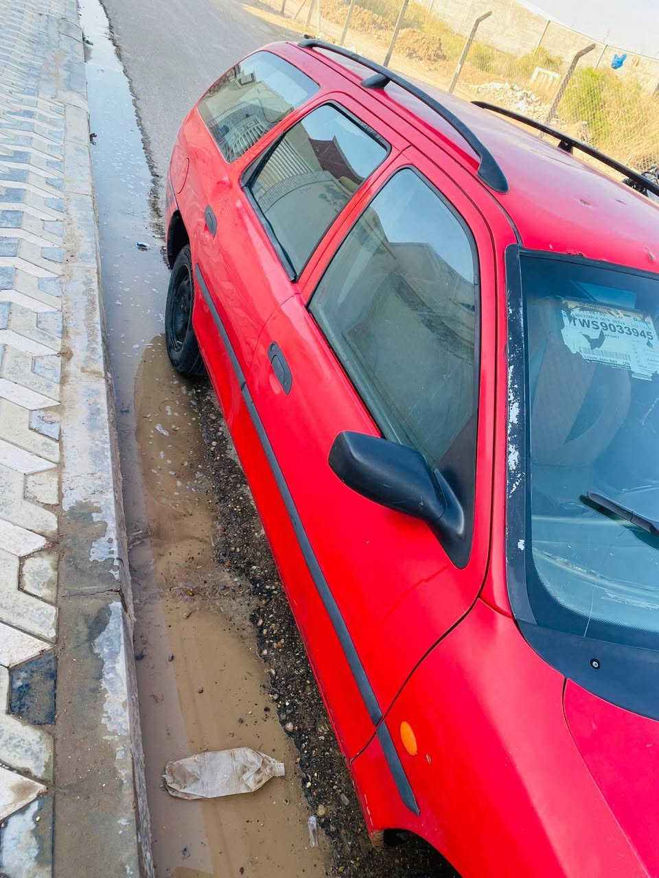 السلام عليكم فورت كير محرك ياباني سياره بلادي خير من الله كهربائيات كلهه شغاله حداديه 70 بل 100 مشط درام شفت تعبانات لسعر 27 مكان فلوجه ***********
