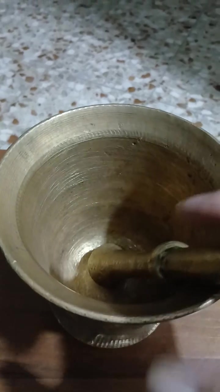 السلام عليكم هاون قياس ١٤ قديم للبيع السعر ٦٠ الف مع توصيل سعر نهائي تحياتي لكم


**إذا كنت صاحب هذا الإعلان وتريد حذفه لأي سبب، رجاءا أرسل رسالة إلى الدعم الفني**