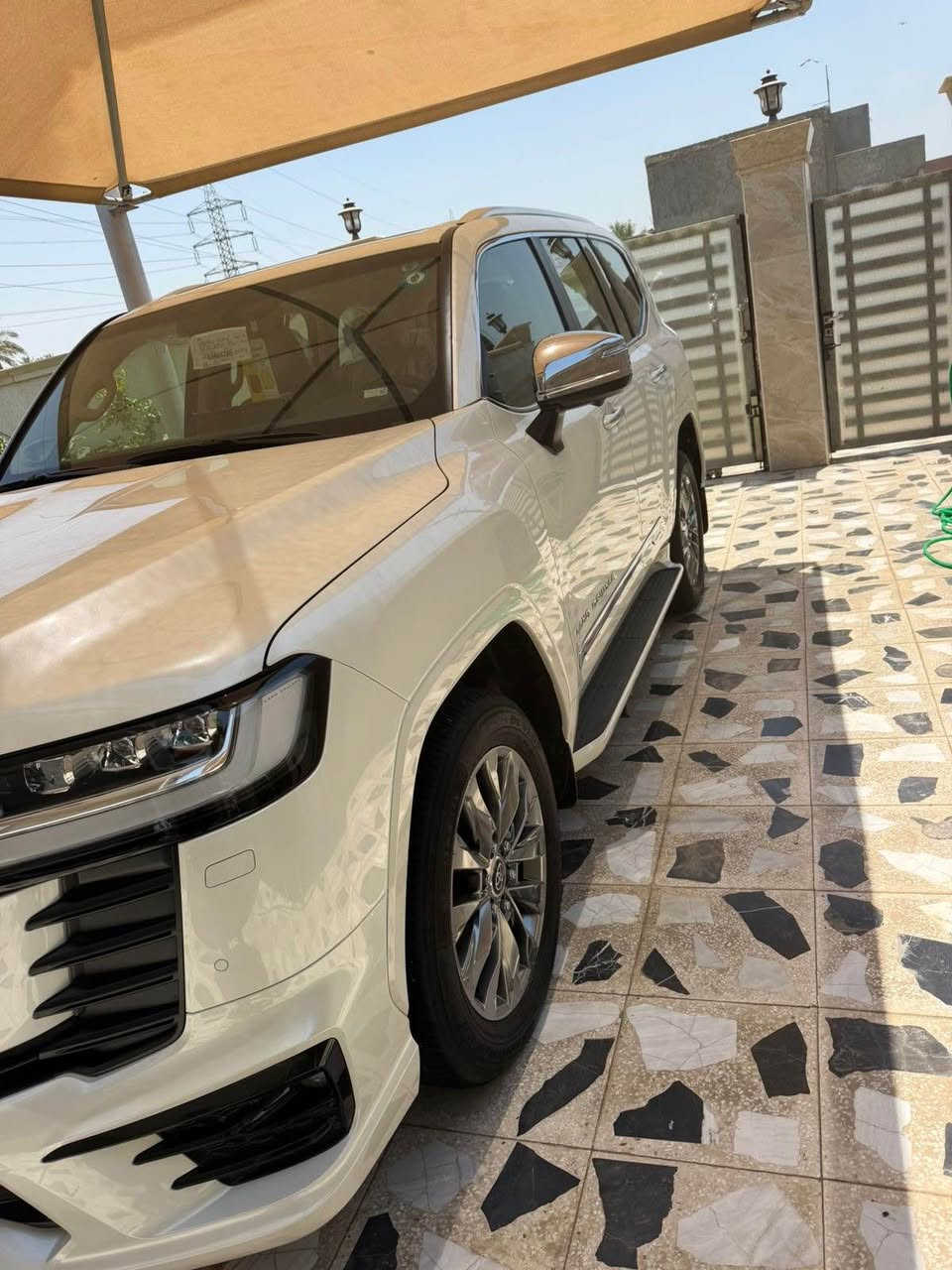 للبيع لاندكروزر موديل 2024 ساز لمتدد VXجديدة لوك ماشية 10 الف بل ضمات فول تنفس طبيعي 3500 مكينة سعر 75500 مجال حك جيتك مكاني بغداد الدورة *********** بغداد, العراق
