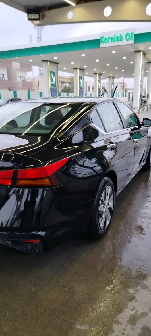 مواصفات S  بصمة تشغيل عن بعد تحكمات ستيرن رادار امامي خلفي جانبي  نقطة عمياء  تخم تاير جديد
كير محرك مكفول ماشية 41 الف ميل 
ضرر السيارة باب سكن وجاملغ مبدل بلادي نفس اللون 
شواصي مكفوله مرقم جديد هزة فحص جديد سنوية بسمي 
شرط التحويل تفاصيل والسعر مراسلة الواتس اب 
***********
