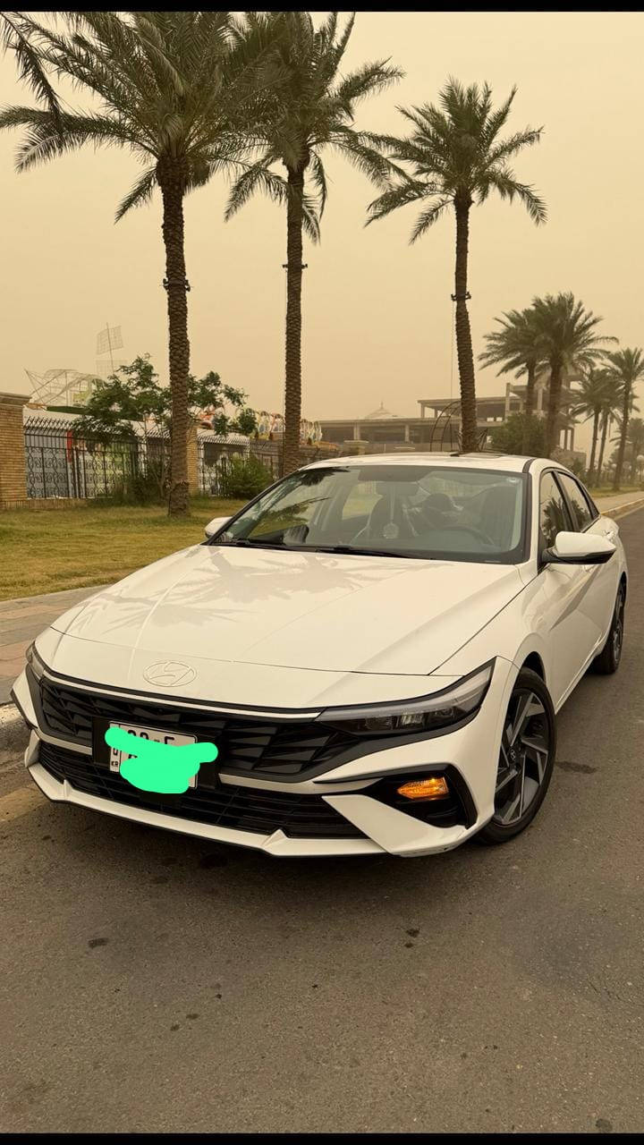 هيونداي   النترا 

موديل 2024 خليجي وارد صين 

المحرك :- 1.5 دبل نوزل 

العداد:-20,000

رقم اربيل  ب اسمي ثاني يوم تتحول

موصفات السياره فوول للاخير

بصمه تشغيل + بصمه ابواب 

شاشه اصليه ابل كار بلي 

عداد سرعه ديجتال

مقاعد جلد اسود

ايرباك عدد 6 

لايت led 

لايت زنون عالي ناصي 

فتحه سقف 

الدركه على شكل حرف D رياضي

ويل حجم 17

تبريد قطعتين 

مري كهرباء  + اشاير بلمري 

كروس سرعه + فوول تحكم بلستيرن

حساسات خلفيه + كامره 

سايد بريك كهربائي 

درايف موود + اوتو هولد

السعر ب 14,800 وبيها مجال جدا بسيط

*********** بي تلكرام 

*********** بي واتس
