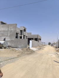 فلة • ٤٠٠م زراعي • ٥ غرف نوم