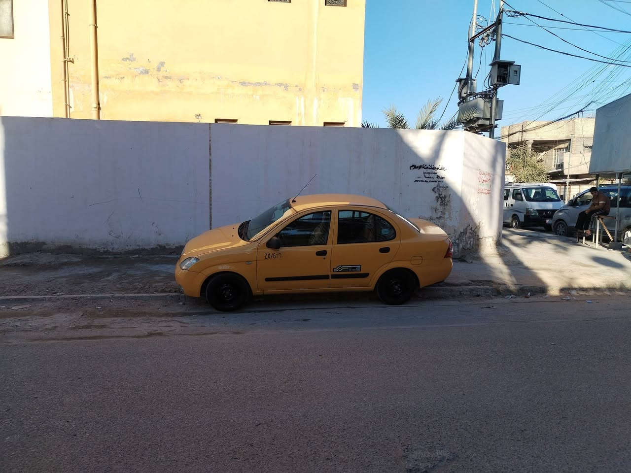 سلام عليكم مرخصت لا دمن طيبه موديل 15 كفاله عامه كير مكينه خير من الله حداديه ٥٠ جيده السعر ٣٨ وبيه مجال قليل للاستفسار ***********
