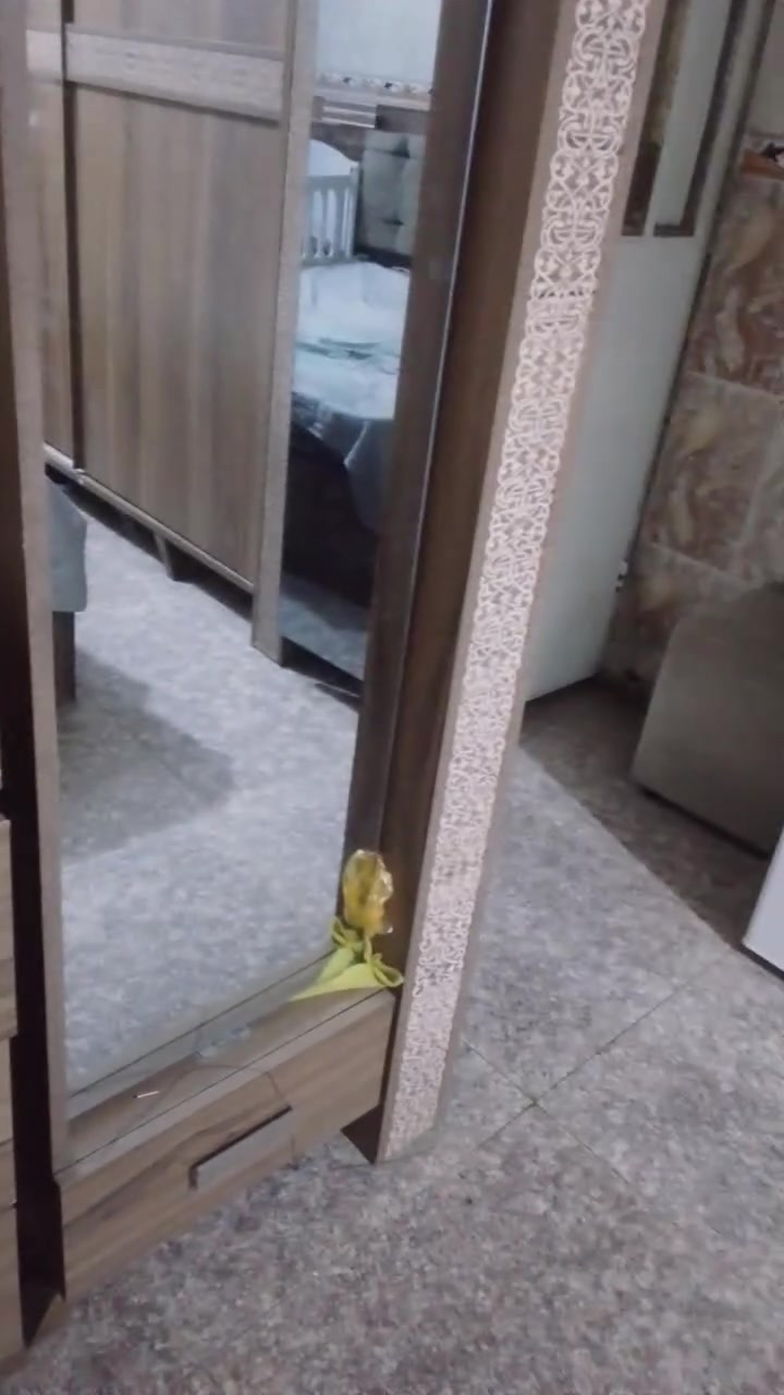 سلام عليكم غرفه تركيه تكمه ١٠ قطع لبيع شراي ***********
