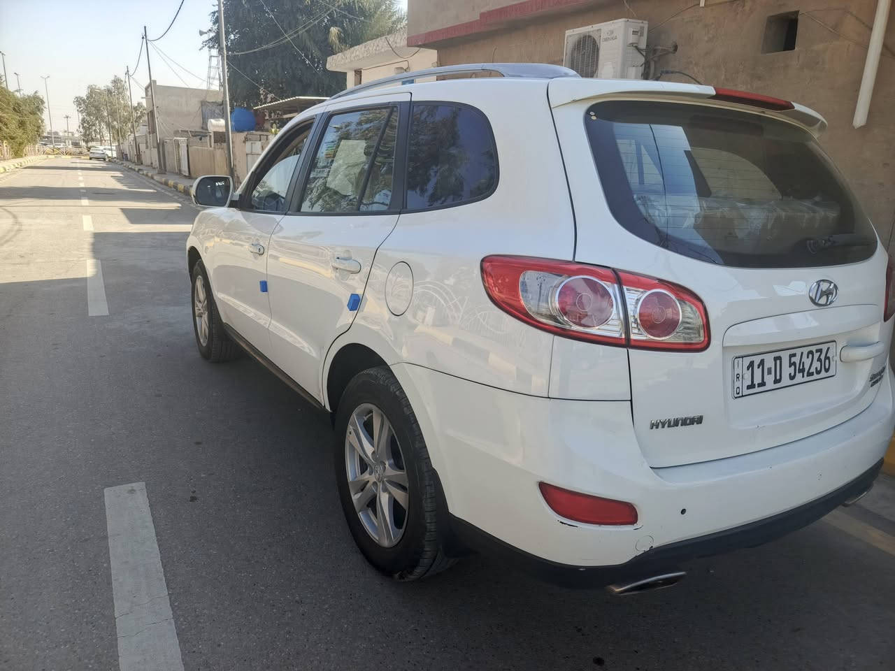 سنتافي موديل 2012 شركة العامة السعر 134
رقم بغداد الجديد تحويل مباشر 
مكينه وكير مكفوله 
حجم المكينة 6 سلندر 
سونار مرفق ب المنشور 
مكان واسط العزيزيه 
***********
