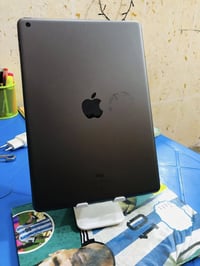 للبيع آيباد 9 ذاكره 256مكفول مستخدم قليل لغرض دراسة 📚 فقط ☎️ اتصال او ...