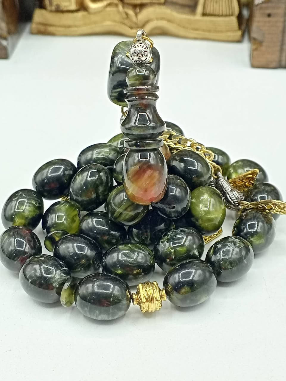 ..لعشاق السندلوس  ملتي كيلر لون مميز طحلبي فول تنجيم
..شغل يدوي بالكامل جراخة  اسطة كصة بيض حمام.

..33..خرزة كركوش وفواصل انتيمون مطلي بماء الذهب.

..مع كسار الخام بالكروش..قياس الخرزة..16..ب ..13..ملم 

..بوزن ..80..غرام صافي..

..المهتم يتفضل خاص ويدلل..


**إذا كنت صاحب هذا الإعلان وتريد حذفه لأي سبب، رجاءا أرسل رسالة إلى الدعم الفني**