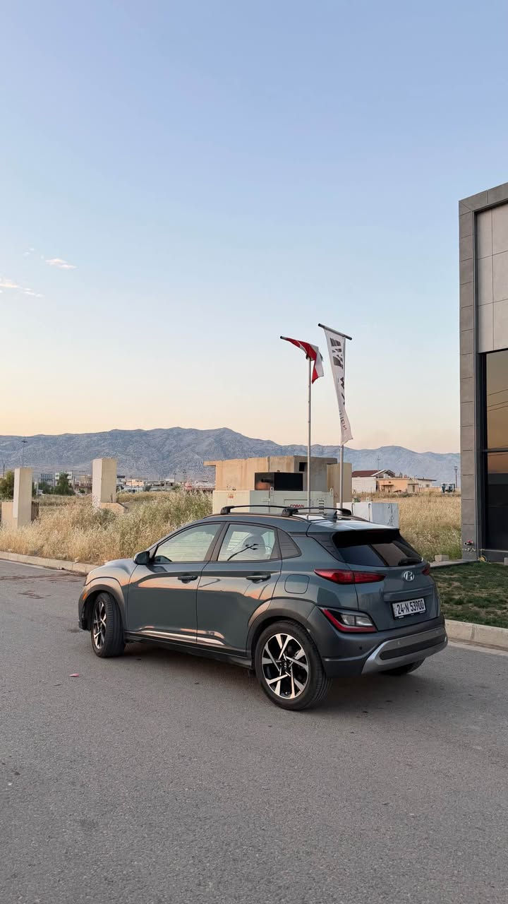 2022 HYUNDAI KONA, LIMITED 🚀🚀
هيونداي كونا فول مواصفات 
بصمة تشغيل 
رادار امامي 
حساسات امامية و خلفية 
سلايد روف 
كشنات جلد
كشنات تدفئة 
تحكم كهربائي للمقاعد
3 انظمه للقيادة ( normal, sport , smart )
محرك 4 سلندر ( 1.6 turbo ) 🚀🚀
الضرر من امريكا صندوق و شبر من الجاملغ الخلفي و هنا بالعراق اتضرر الباب الخلفي نفس الجهة يعني بجمها كبس.
رقم الشاصي للتأكيد 👇🏻
KM8K53A3XNU86897
قابل للتفاوض و للاستفسار مراسلة الرقم 
***********
*********** اكر, نينوى
