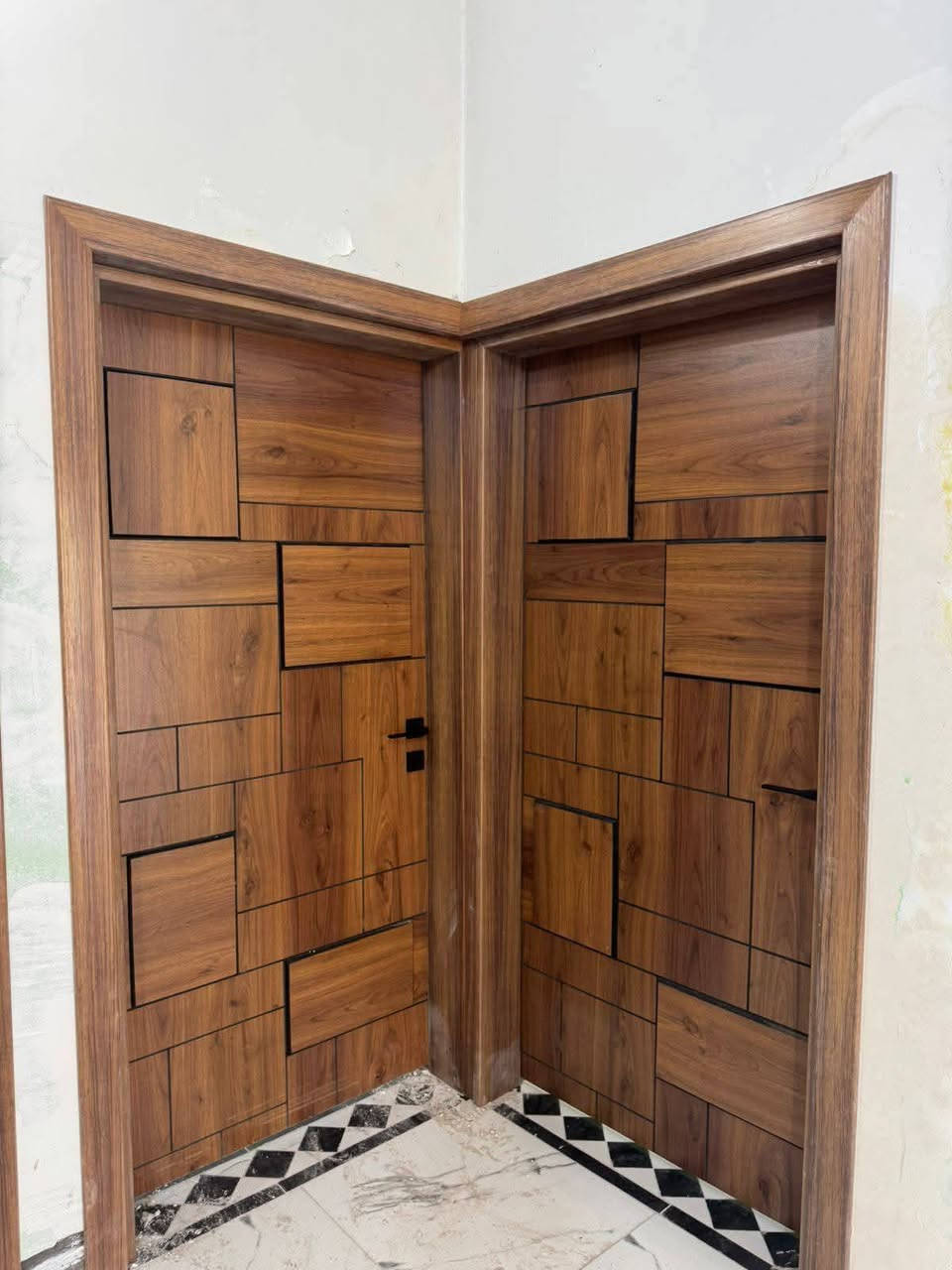 🔥🔥 جانب من اعمالنا🔥🔥
🌍 العالمية تجيك لباب بيتك
👷‍♂️ مع كادر متكامل للشد
📍 التوصيل يشمل:
صلاح الدين – الأنبار – بغداد
💥💥 تحطيم الأسعار | تحطيم الأسعار 💥💥
1️⃣ السعر: 155 ألف
(كامل مع الشد – بدون سعر التوصيل)
2️⃣ ضمان حقيقي: 3 سنوات
3️⃣ كيلون بضمان: 5 سنوات
4️⃣ جميع القياسات متوفرة
5️⃣ جميع الألوان متوفرة
📞 للحجز والاستفسار:
***********
📦 يوجد توصيل لجميع المحافظات
مع كادر متكامل للشد
