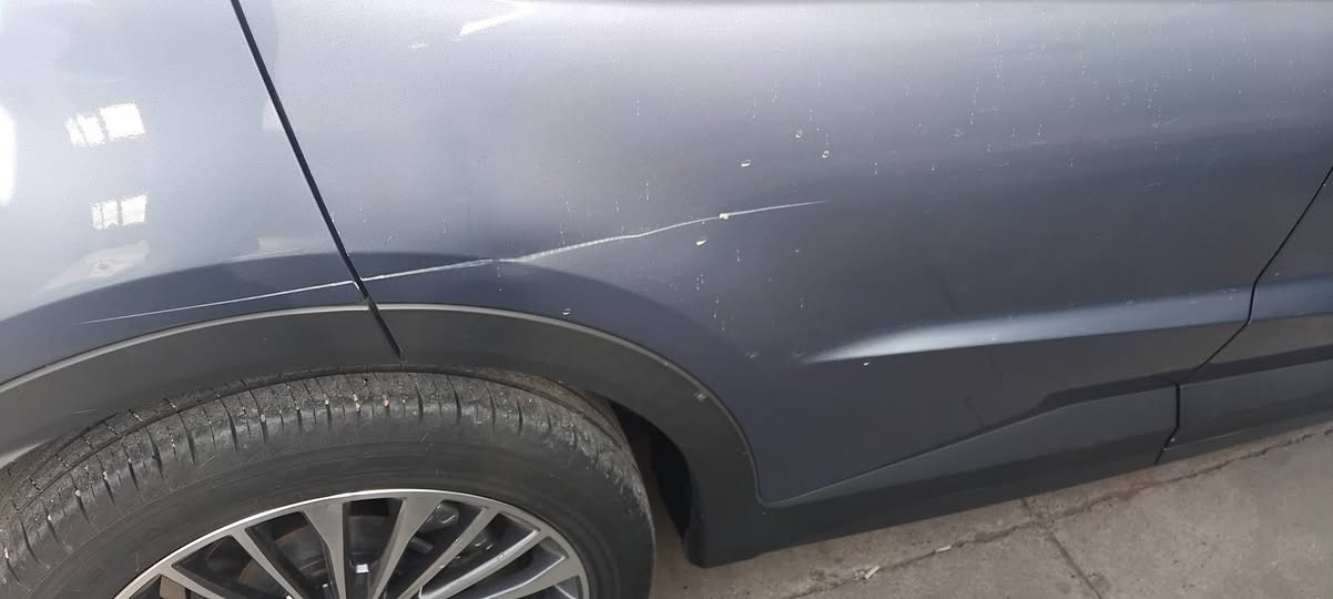 جيتور Jetour x70 كومفورت .. ٧راكب.

موديل ٢٠٢٤.
ماشية ٣٦ الف.
مرقم كامل سليمانية مع بطاقة بانزين.
داخل ضمان الشركة.
ضرر بسيط كما موضح بالصورة+ شخط يحتاجله تكحيل فقط.
مبدل دهن ومسوي جيك check جديد من الشركة.
# السعر ١٤٦ وبيها مجال...
*العنوان / كركوك.

*********** واتساب.
