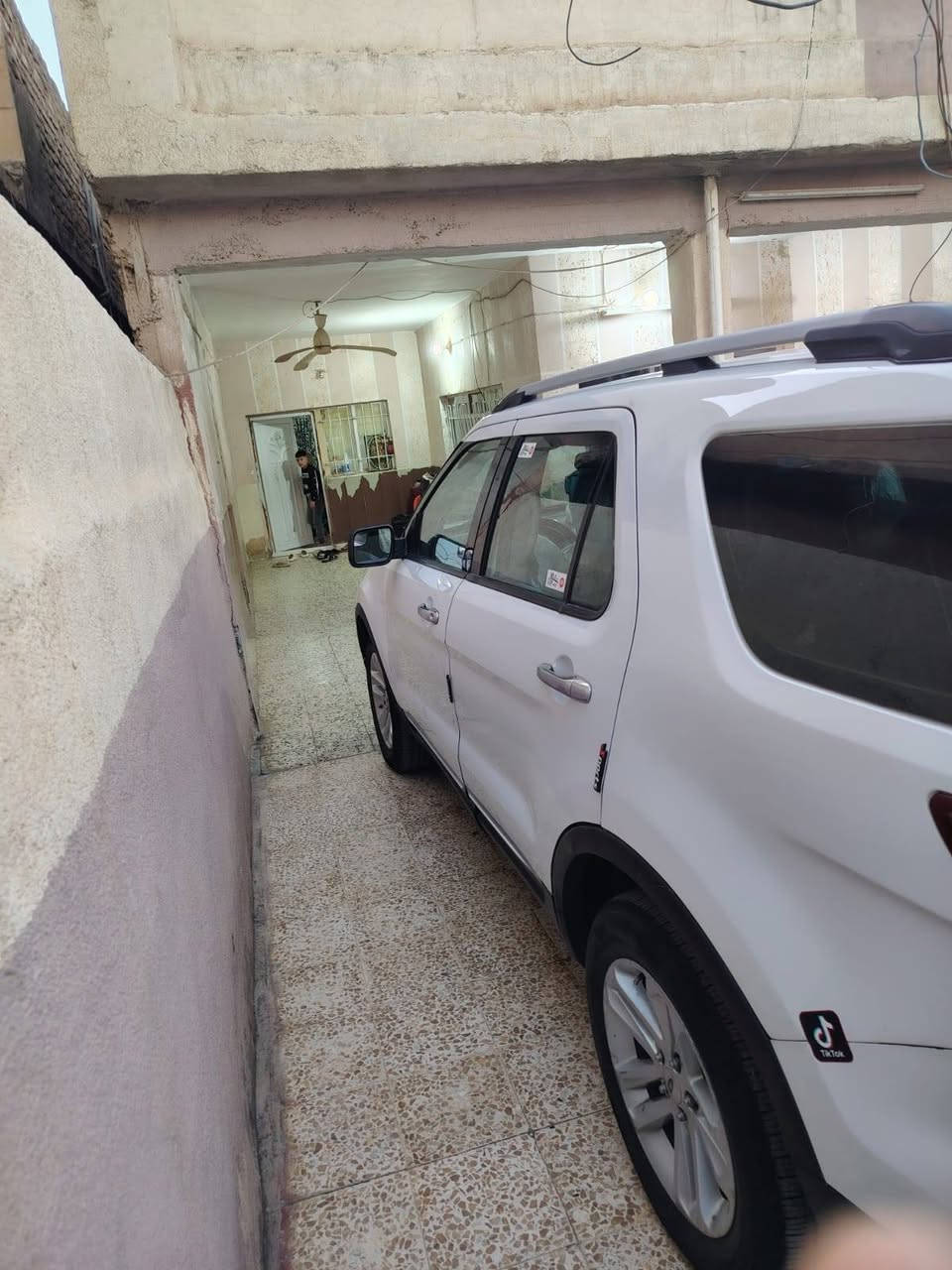 سلام عليكم اكس بلور موديل ٢٠١٣ خليجي سنونار موجود بصور سعر 142
مكان تكريت هاتف ***********
