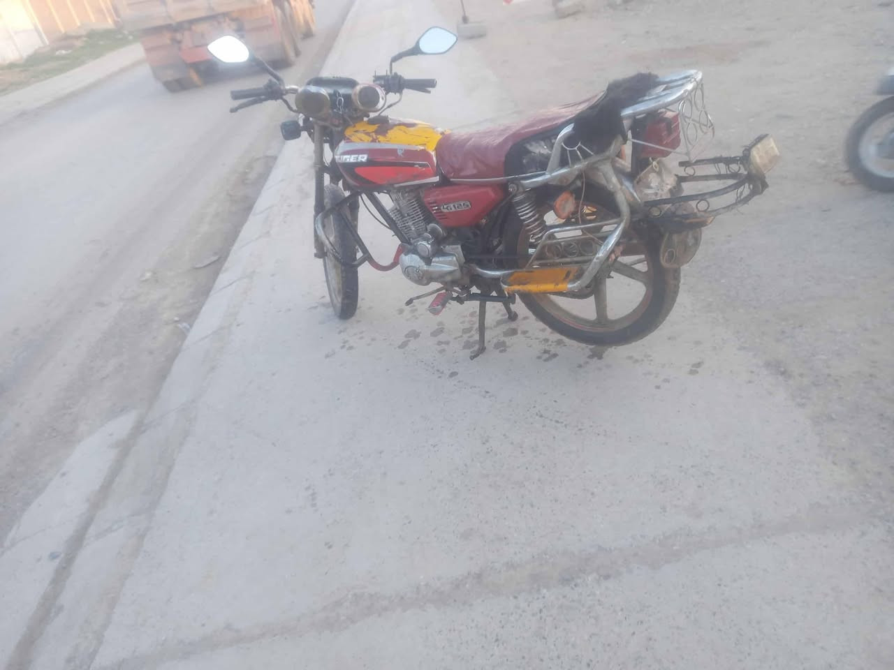 السلامة عليكم ماطور للبيع بارت
الشراي اتصل على هذا الرقم مكاني الحمدانيه ***********
