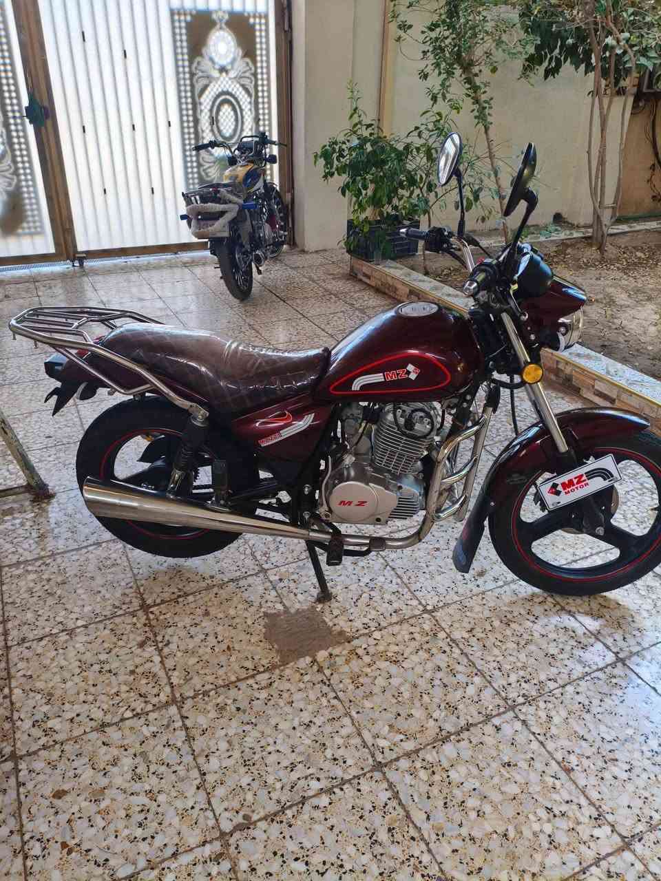 السلام عليكم موطور ناصي للبيع موديل 2023 موطور نضيف السعر 1600 وبي مجال الاتصال علئ هذه الرقم ***********
