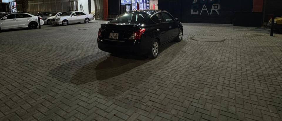 السلام عليكم
نيسان فيرسا للبيع 
رقم بغداد انكليزي 
تحويل مباشر 
حادث السيارة الجاملغ الامامي الايمن فقط
بيها طعجه وليس تعمير لغد ايمن فقط 
والشاصي الامامي الايمن والايسر لحام اصبع فقط إثر تأكل 
الباقي مكفول كير محرك 
صدر جديد 
ماشية قليل 114الف فقط 
السعر 80 وبيها مجال بسيط 
العنوان بغداد 
اتصل وتدلل 
واتساب فقط ***********
