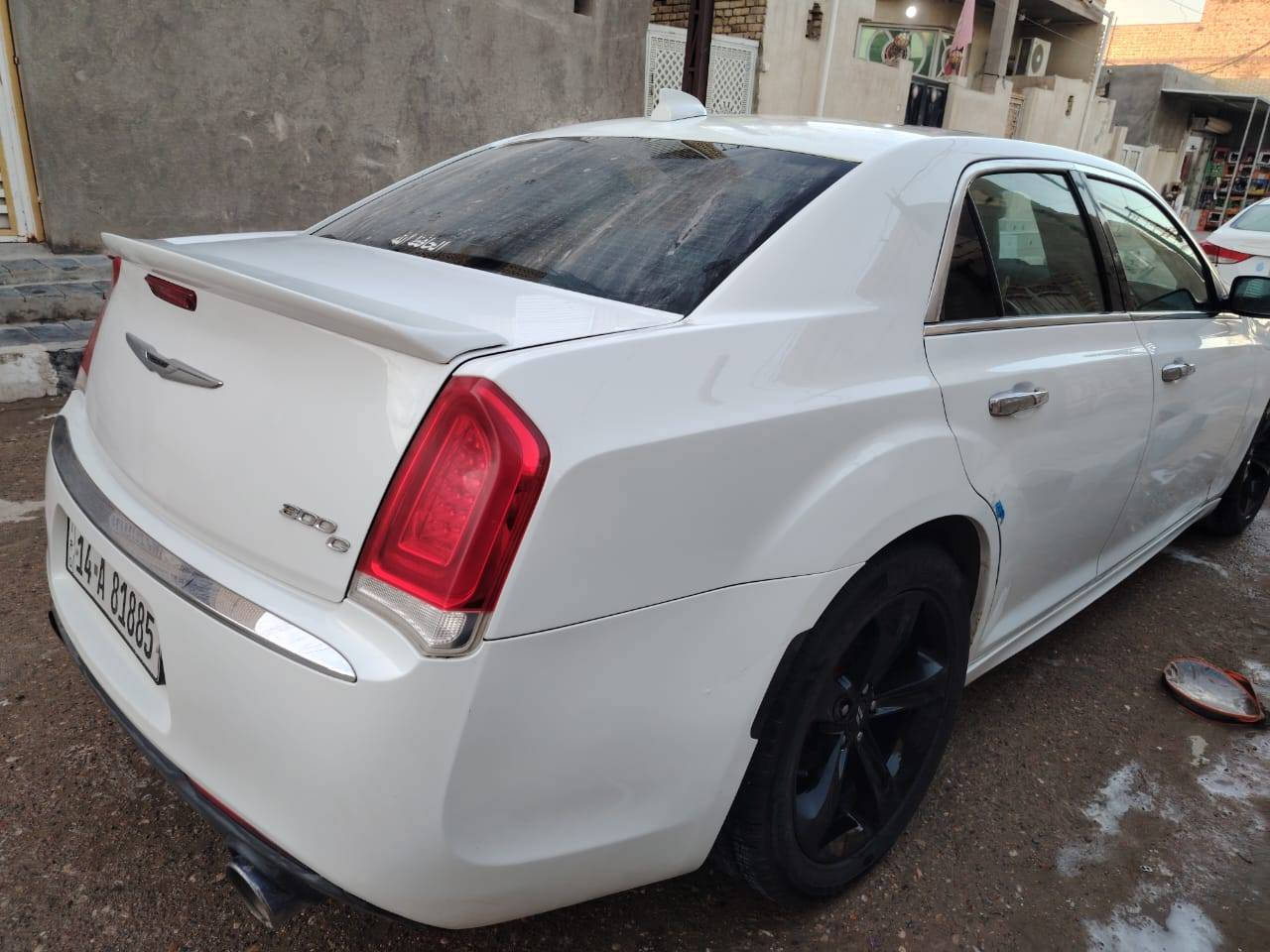 السلام عليكم
اوباما 300c
موديل 2016 >2017 
فول مواصفات
رقم بصرة انكليزي
ويل نجمة مكسيكي
مكينة وگير جديد
كشنات جلد
كشنات كهرباء
تدفئة ستيرن
تدفئة تبريد كشنات
كهربائيات كلها شغاله
السعر ١٧٠ وبيها مجال للشراي
مكانها الناصرية مركز
للاستفسار ***********
