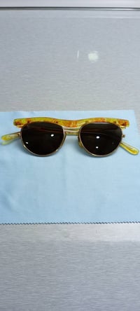 قطعة نادرة جدا جدا لوجه الناعمة نظارة ماركة فيس  قياس 49 انتاج ثمانينا...