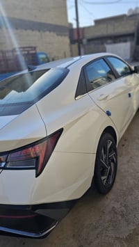 النتره 24 خليجي كوري اصلي محرك 2000 مكفوله ماشيه 36الف سياره جديده الس...