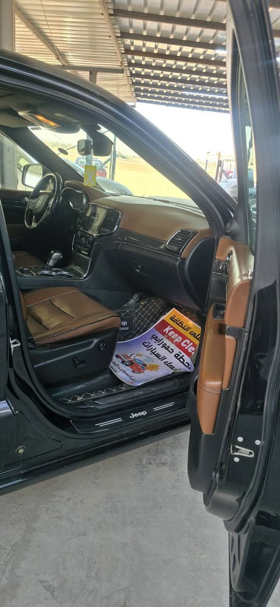 السلام عليكم  للبيع  او المراوس 
 (السعر 310)
Jeep Grand Cherokee Limited 2020
جيب جراند شيروكي ليمتد ۲۰۲۰ (خليجي) وكالة هارلم  فول مواصفات 
مكفوله كفاله عامه  ماشيه 73
المكان الديوانيه قضاء عفك 
رقمي ***********
*********** واتساب
 رقم بغداد بأسمي 
#المواصفات :
1. رادار . 
2. نظام وقوف السيارة الذكي. (AUTO PARK)
3. تحذير الخروج عن المسار .  
4. نقطة عمياء .
5. دفع رباعي 4x4 . 
6. فرش المقاعد من الجلد . 
7. صفي المقاعد الأمامية كهربائية .
8. ذاكرة لحفظ وضعيات الجلوس . 
9. صفي المقاعد الأمامية مع تدفئة . 
10. صف المقاعد الخلفية مع تدفئة . 
11. ويل قياس 20 انج .
12. مقود السائق كهربائي . 
13. تدفئة ستيرن . 
14. سقف بانوراما .
15. شاشه كبيرة 8.4 انج .
16. نظام الملاحة (GPS) . 
17. نظام خاص للطرق الوعرة . 
18. مصابيح امامية زنون . 
19. المصابيح الأمامية مع LED لايت . 
20. كشافات ضباب بروجكتر زنون . 
21. تشغيل عن بعد .
22. صندوق كهربائي .
23. حساسات أمامية . 
24. حساسات خلفية .
25. كاميرا خلفية .
26. بخاخ ماء لتنظيف المصابيح الامامية .
27. مرايا متحسسه للضوء العالي . 
28. مرايا جانبية قابلة للطي . 
29. بلوتوث تلفون . 
30. محدد سرعة . 
31. نظام تشغيل واطفاء اوتماتيكي للمحرك للتوفير من صرف الوقود . ( Auto Start System ) .
32. نظام بريك اوتماتيكي ( Auto Break System ) .
-------------------------------------
