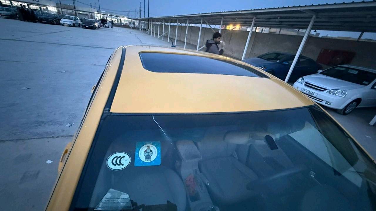 🚗 للبيع: شيري E5 موديل 2014 (
بلادي - فول مواصفات)
السيارة بحالة ممتازة وجاهزة للاستخدام الفوري، التفاصيل كالتالي:

 المحرك: بلادي (طابوكة) جديد

 الكير: بلادي (أوتوماتيك) 
 السنوية والارقام:
  رقم واسط (إنكليزي)

  السنوية مجددة حديثاً 
   تاريخ نفاذ السنوية لغاية 2028-04-09.
 المواصفات العالية (Full Options):
  فتحة سقف (سلايد روف) شغالة 100%.
  شاشة السيارة البلادية الأصلية.
  كراسي جلد بلادية نظيفة جداً.
   تحكمات ستيرن كاملة.
شاشة خلفية
  صدر جديد، وتخم تاير بحالة جيدة.
حالة البدي:
 حادث ربع جاملغ أمامي فقط، وباقي السيارة مكفولة ونظيفة كما موضح بالصور.
ملاحظة: السيارة "بصمة وما تحتاج أي مصروف، 
والتحويل مضمون وجاهز.

السعر: (51$)
المكان: (بغداد سبع البور)
صاحب السياره مكانه (واسط الكوت) تحويل مباشر
للتواصل والاستفسار (***********)
واتساب على هذا رقم (***********)