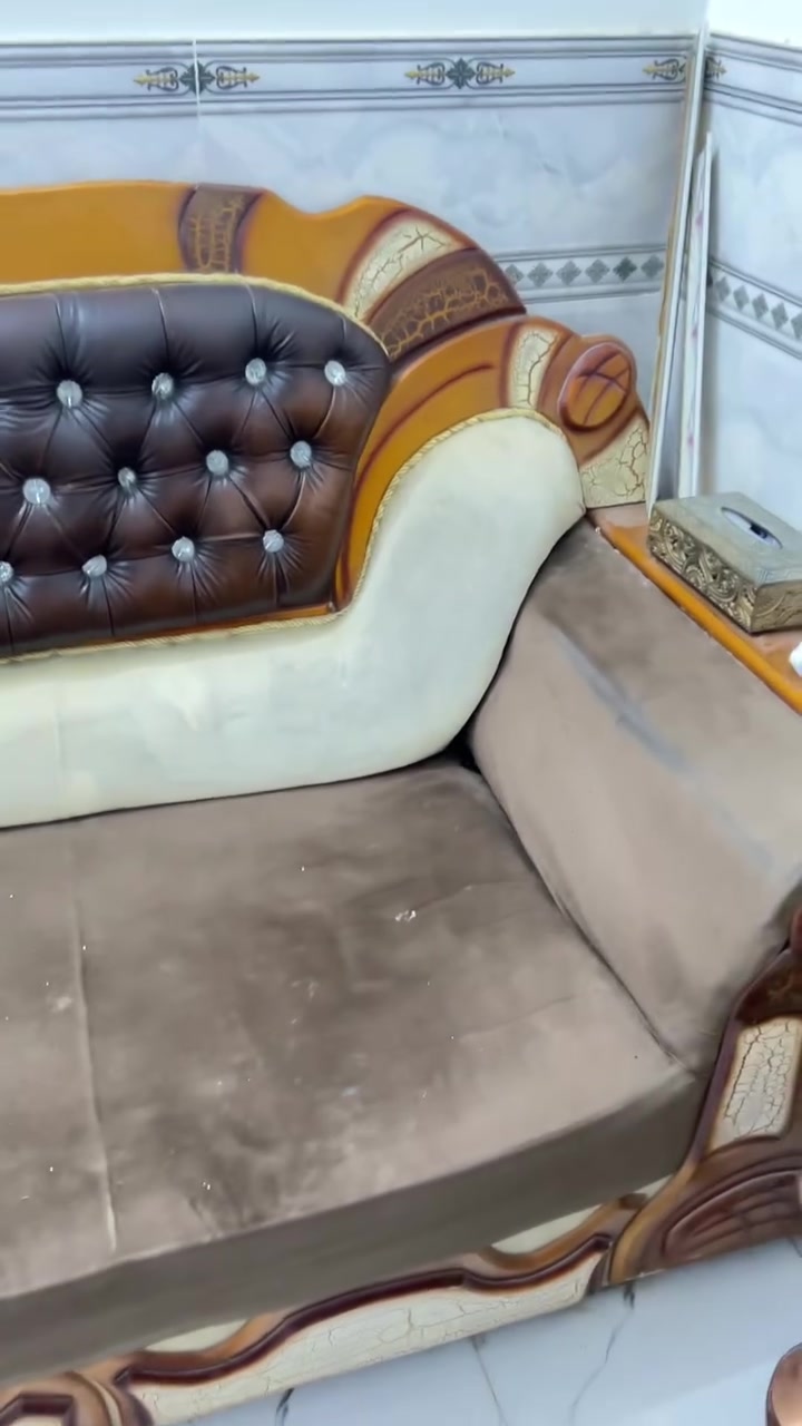 طخم وقنفات للبيع نظافتهن 70%
نهايتهن ١٠٠ مكاني حي اور واتساب ***********
