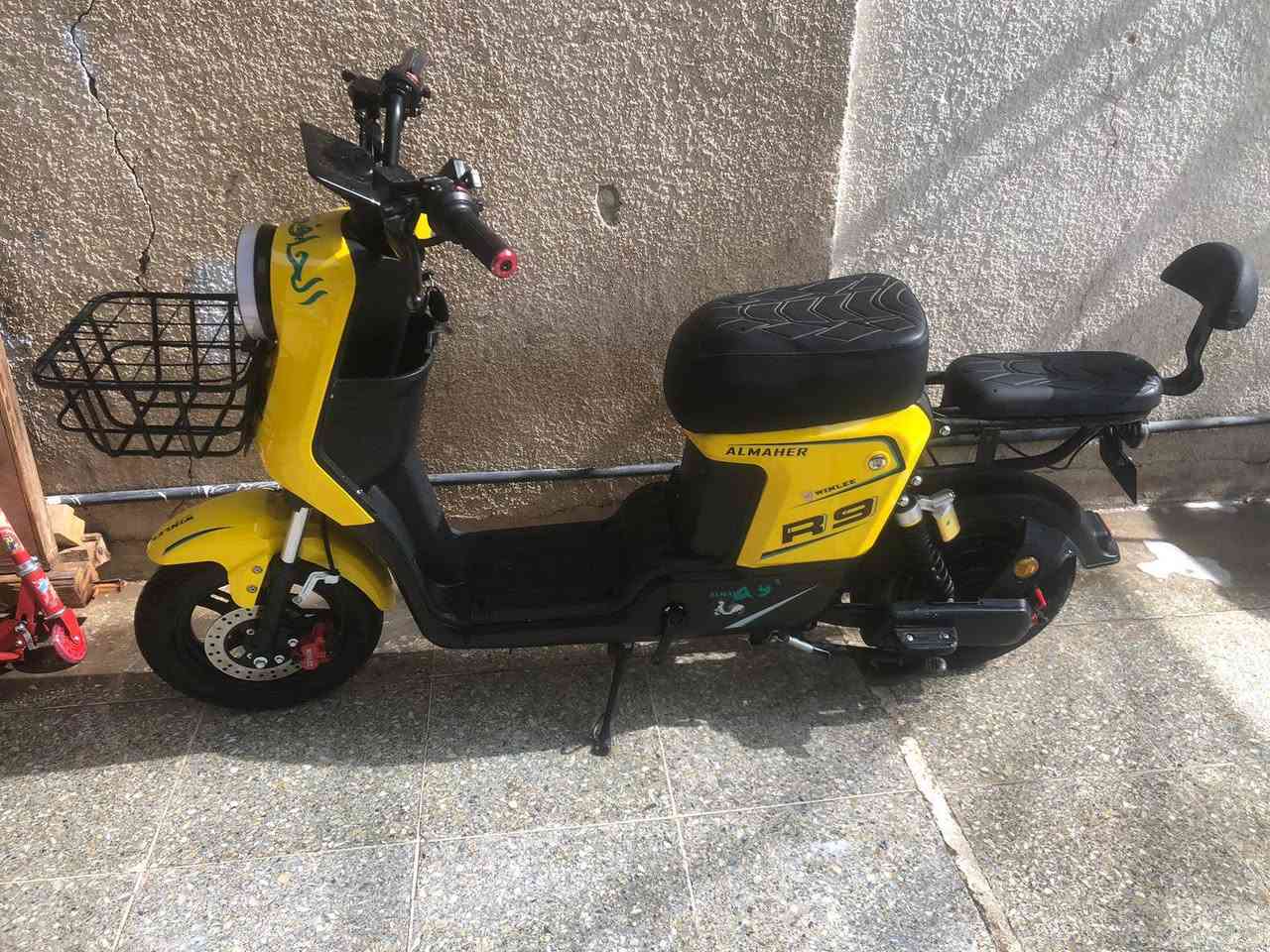 السلام عليكم R9 للبيع نضيفه كلشي مابيها سعر خاص


**إذا كنت صاحب هذا الإعلان وتريد حذفه لأي سبب، رجاءا أرسل رسالة إلى الدعم الفني**