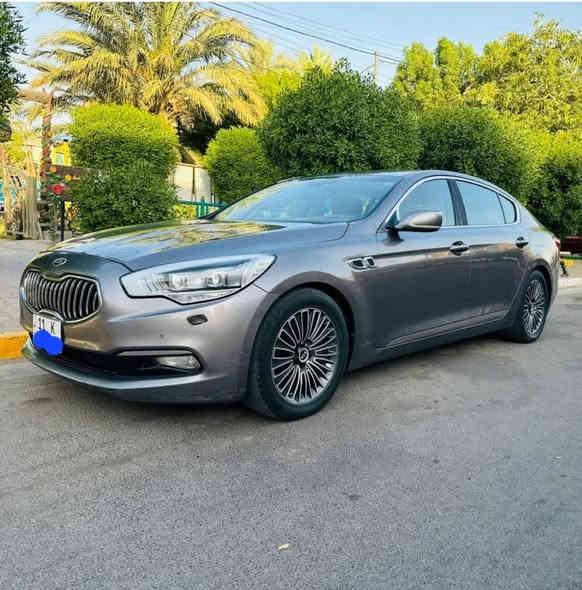 السلام عليكم كيا كوريس لعشاق الفخامه و الرئاسي 
للبيع فقط فقط كوريس 2014 خليجي كفالة من الصبغ و التبديل حتى الدعاميات عدا بارد كد اصبعين مال رصعه فول مواصفات    
السياره مكفوله كفاله عامه 
 
-داتو شو  
-حساسات امامي خلفي 
-رادار 
-تحديد مسار + تحديد المسافة بينك وبين السيارة الاخرى
-توقف ذاتي 
-نقطه عمياك 
-تحكمات خلفية كامله 
-كشنات امامي خلفي كهرباء
-شاشات خلفية 
-كشنات خلفية تدفئة تبريد 
-كشنات امامي تدفئة تبريد 
-خزن وضعية كشن السايق
-مساج كشنات امامي خلفي
-بردات عدد ٣ 
-سلايت روف 
-زراك لايت 
-شفط +اشاير مري 
-بصمه تشغيل و بصمه ابواب و بصمه جنطة 
-سايد بريك بصمه 
-درايف مود (سبورت / ايكو / نورمول)
-اوتو هولد
-ماوس للتحكم بكافة اعدادات السيارة و الشاشة
-عدادات ليزرية 
-تحكم ستيرن كامل + تحكم بالعدادات وتغيير اشكالهن
و بعد بيها هواي مواصفات 
السعر 170$ 
***********
