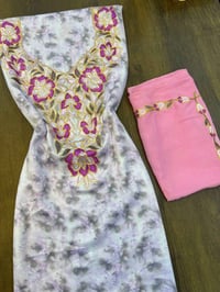 مخور اندونيسي • مع شال • اصلي