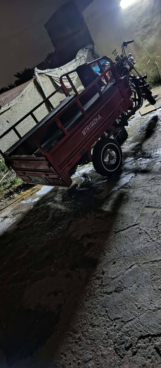 السلام عليكم ستوته للبيع مودل 9 مكينه أم الحاسبه تخم تاير جديد مكفوله نضافه 100%100 السعر مليون و٦٠٠وبيها مجال حك الجيه المكان نجف كوفه شارع المعمل الاستفسار ***********
