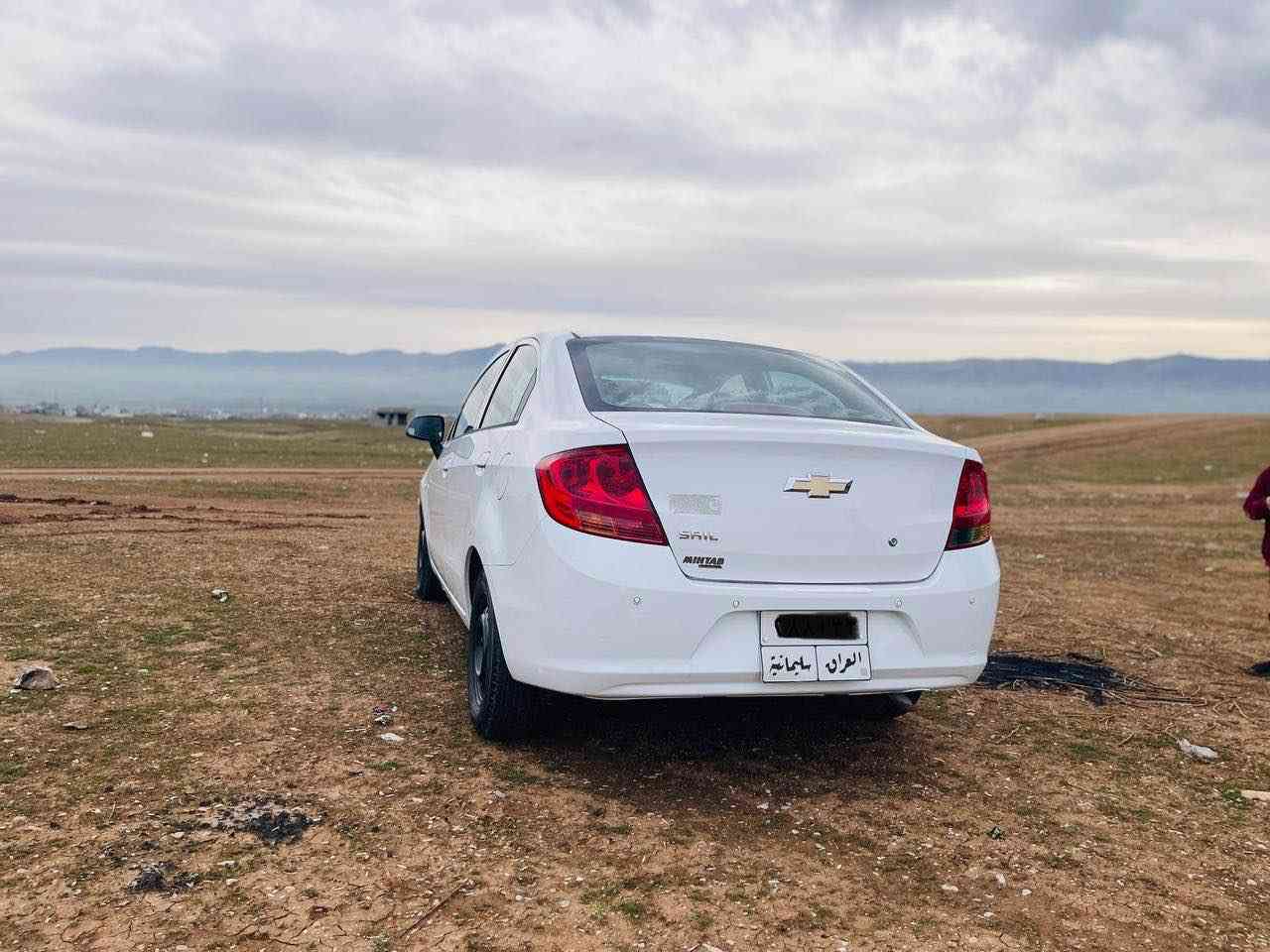 شۆفلێت سێڵ مۆدیل ٢٠١٢ گێڕ عادی بێدەعم بێ بۆیاخ و بێ کرانەوە تەنها بستێک ساردی هەیە تەبریت بەشەرت و چوار جام کارەبای ومەکینە زنجیری مەرغوب چوار تایەی تازەیەو بەشەرتی هەموشتێک  نرخی ٦٨ و کەمێک مەعمەلە 
*********** السليمانية, العراق
