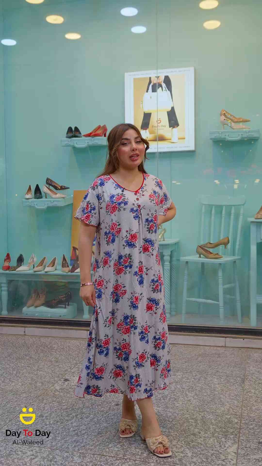 أناقة هادئة بطابع راقي ✨
دشداشة نسائية بتصميم ناعم وتفاصيل بسيطة تبرز جمال الإطلالة �
للتواصل على الخاص  أو الاتصال على هذا الرقم :- ***********  توصيل داخل بغداد5000  والمحافظات 6000⁩⁩⁩
