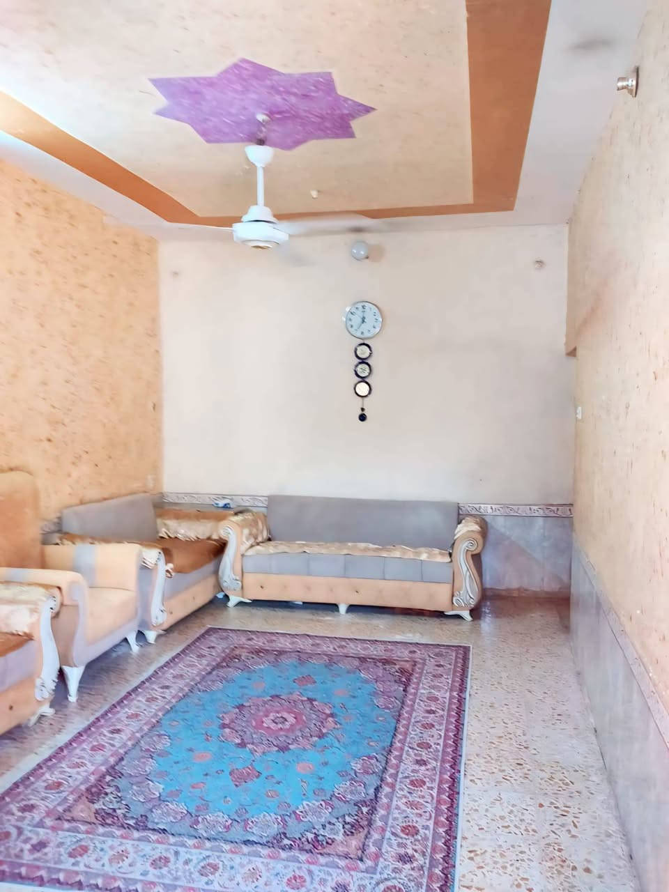 إعلان بيع دار سكن 🟦

🏡 دار سكن طابو صرف

📍 /  حي الامين الاولى  قرب مدرسه هاجر /
📐 المساحة: 125 م 

المحتويات:
• غرفتين نوم 🛏️
• صالة
• استقبال
• مطبخ
• حمام 🛁
• طارمة
ب110 وبي مجال
 وتساب ***********
مكتب الوسيط علي للعقار
