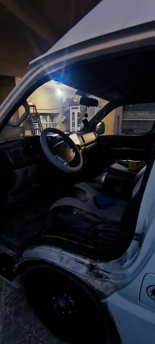 من رخصة الادمن سيارة شيري h5عالي  2012 رقم انكليزي سنويه ل2030محرك 3000سيارة جاهزة كير محرك اكسل كهربائيات تبريد كلها شغاله وبيها خط كربلاء نجف سعرها 79وبيه مجال ***********
