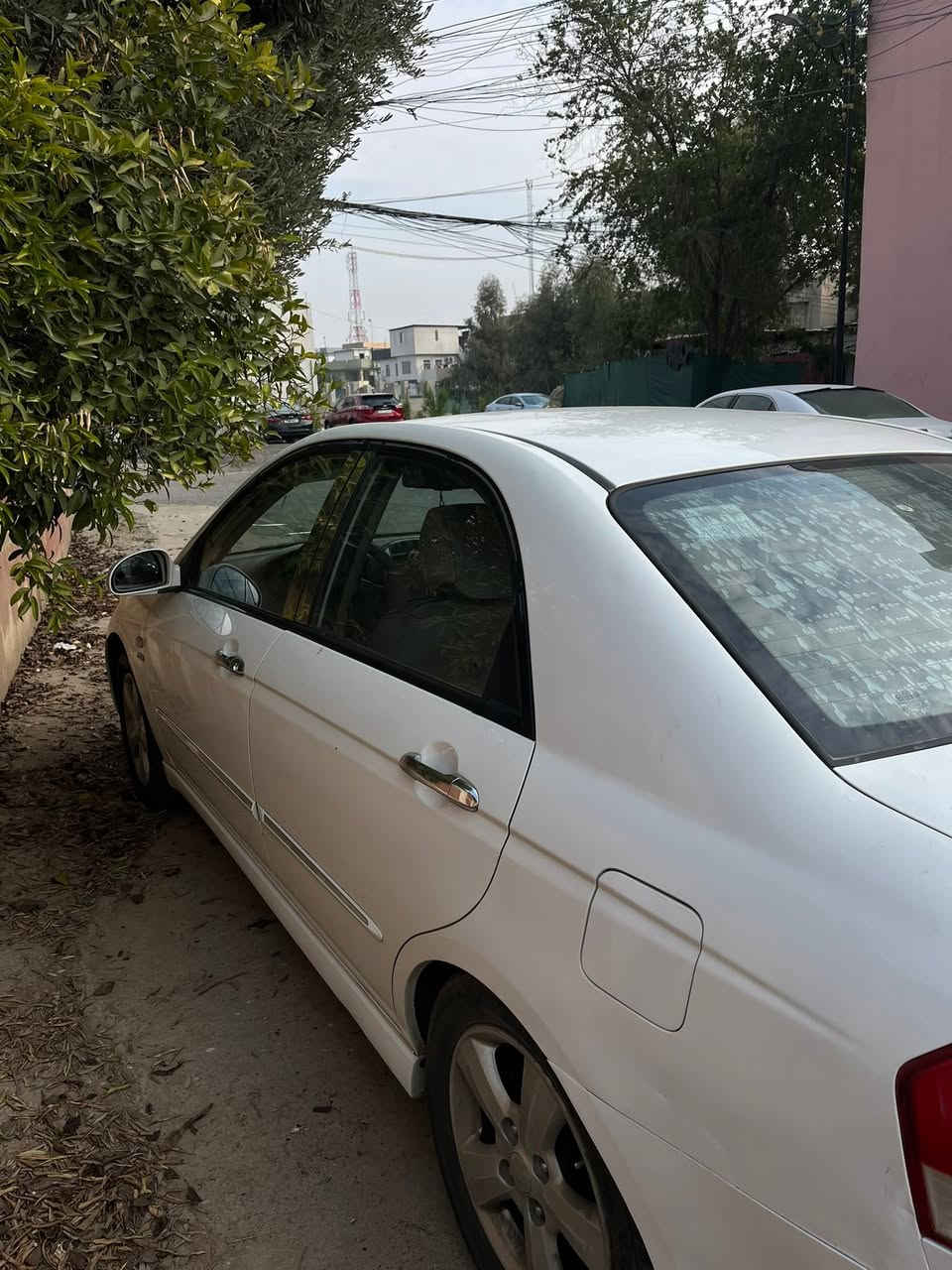 السلام عليكم كيا سيراتو للبيع فول عدا الفتحه للاستفسار الاتصال على الرقم ***********
رقم الواتس اب ***********
